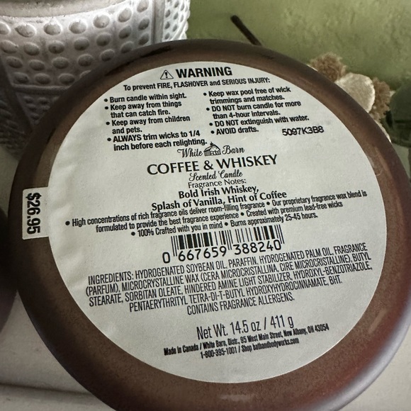 White Barn Coffee & Whiskey Candle with Cream Lid - Picture 4 of 4